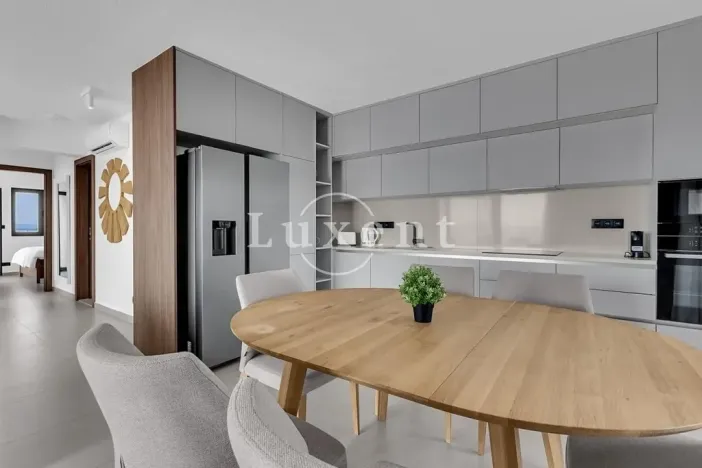 Prodej bytu 3+kk, Sućuraj, Chorvatsko, 220 m2