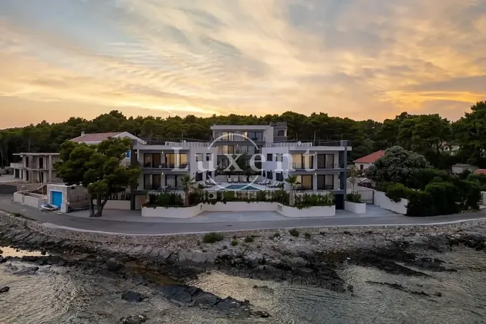 Prodej bytu 3+kk, Sućuraj, Chorvatsko, 220 m2