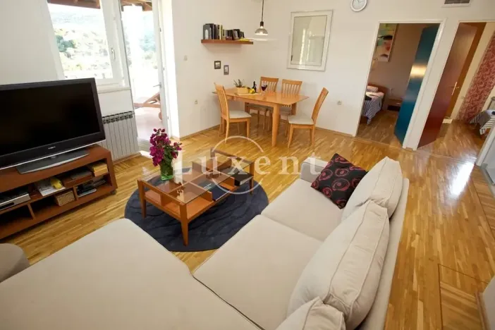 Prodej rodinného domu, Bobovišća, Chorvatsko, 200 m2