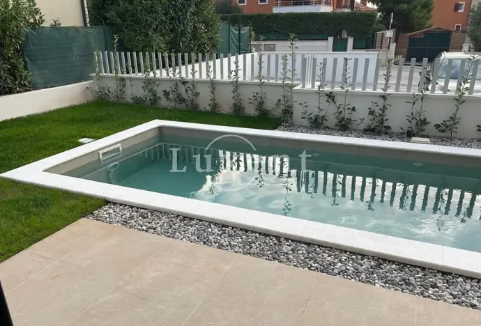 Prodej bytu 3+kk, Premantura, Chorvatsko, 94 m2