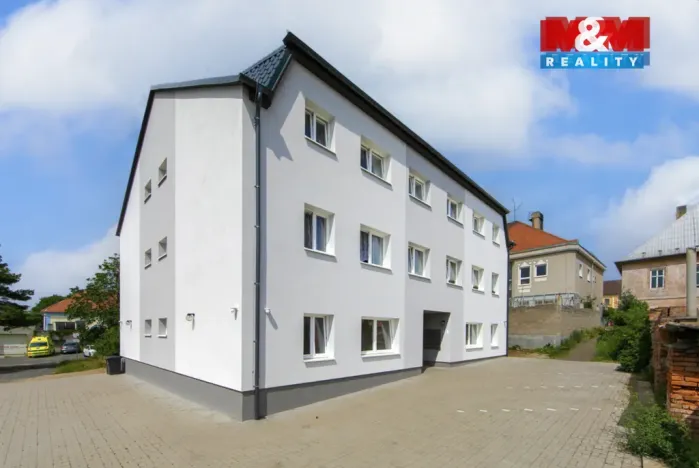 Pronájem bytu 2+kk, Radnice, Na Potocích, 49 m2