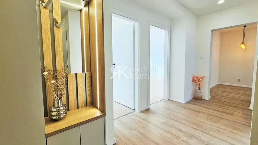 Prodej bytu 3+1, Frýdek-Místek, Lískovecká, 73 m2