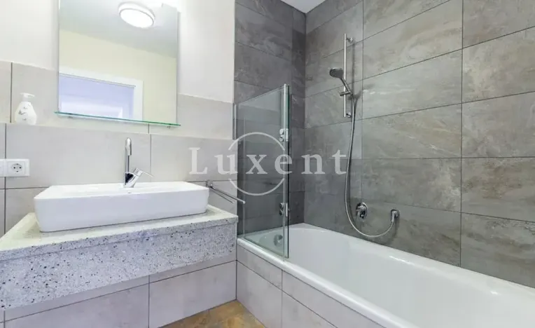 Prodej bytu 3+kk, Jochberg, Rakousko, 45 m2