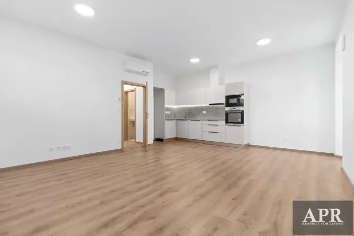 Pronájem bytu 3+1, Strážnice, náměstí Svobody, 78 m2