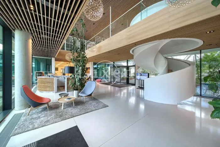 Pronájem kanceláře, Praha - Holešovice, Plynární, 1764 m2