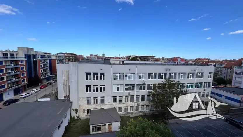 Prodej bytu 6+kk a větší, Pomorie, Bulharsko, 176 m2