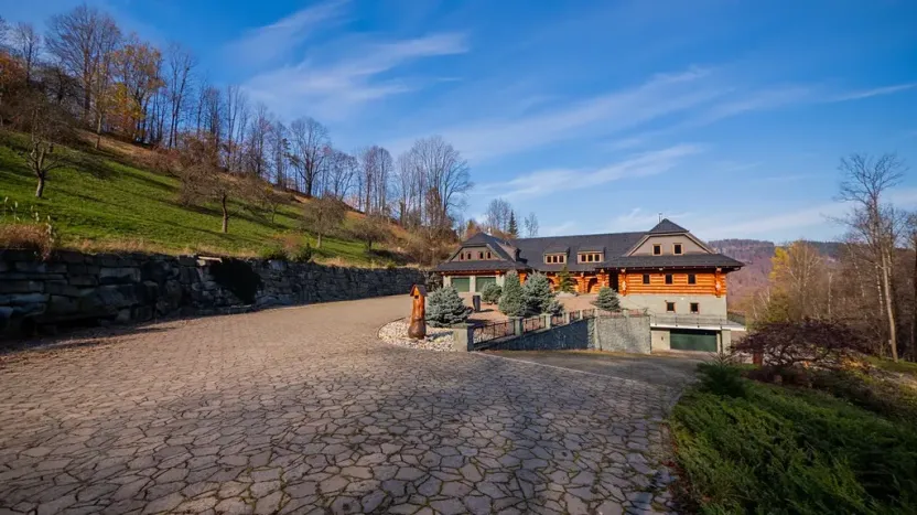 Prodej rodinného domu, Dolní Lomná, 1559 m2