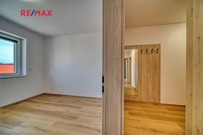 Pronájem bytu 2+kk, Nymburk, Bobnická, 52 m2