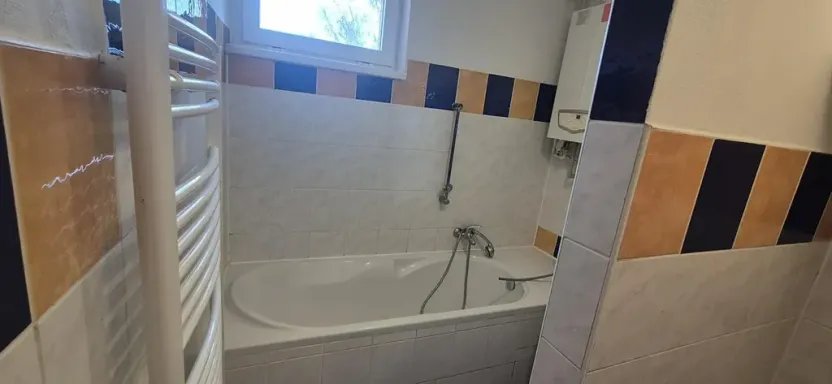 Pronájem bytu 3+1, Stružnice, 61 m2