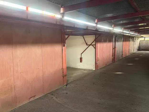 Prodej garáže, Plzeň, Vejprnická, 15 m2