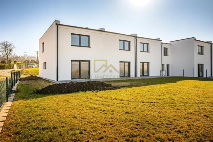 Prodej rodinného domu, Hůry, Adamovská, 112 m2