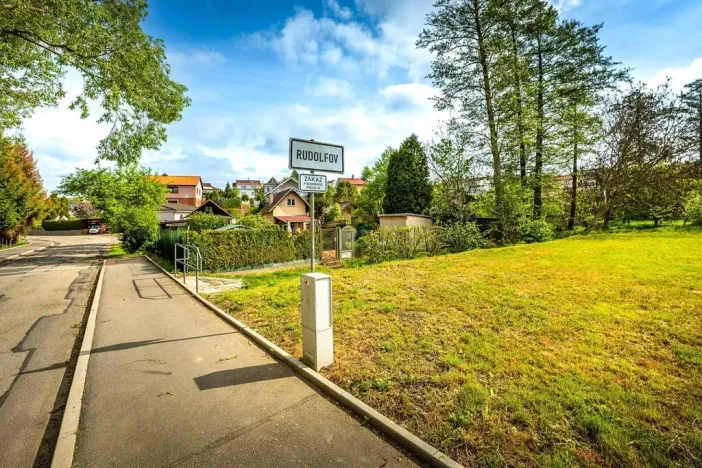 Prodej pozemku, Vráto, 790 m2