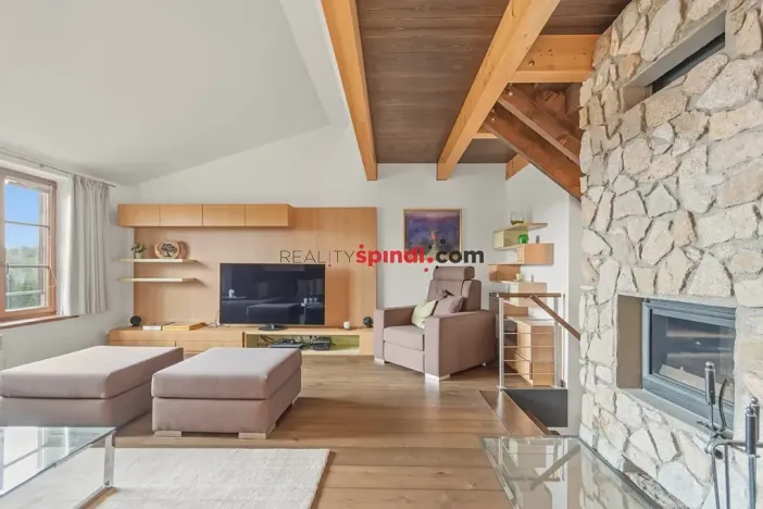 Prodej bytu 4+1, Špindlerův Mlýn, 149 m2