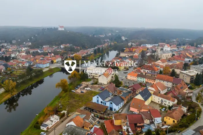 Pronájem bytu 1+kk, Dolní Kounice, Masarykovo náměstí, 35 m2