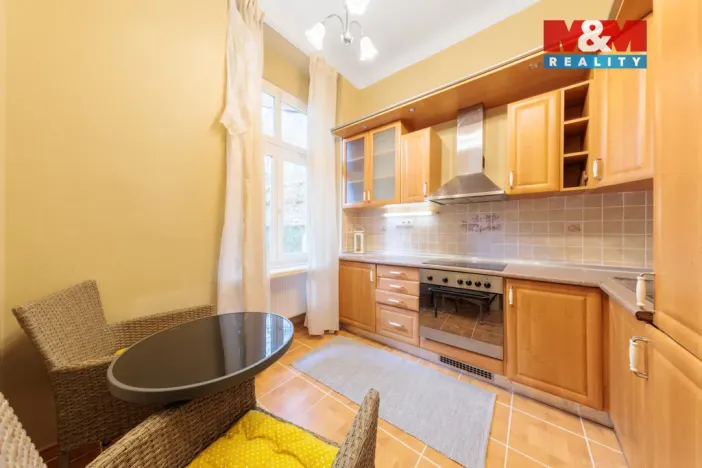 Pronájem bytu 2+1, Karlovy Vary, Krále Jiřího, 55 m2