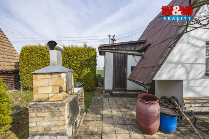 Prodej chaty, Hradec Králové - Svobodné Dvory, Zahrádkářská osada Dolíky, 14 m2