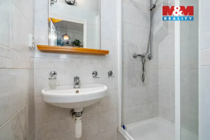 Prodej bytu 1+1, Poděbrady, Komenského, 36 m2