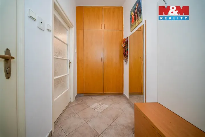 Prodej bytu 1+1, Poděbrady, Komenského, 36 m2