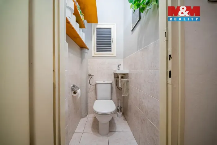 Prodej bytu 1+1, Poděbrady, Komenského, 36 m2