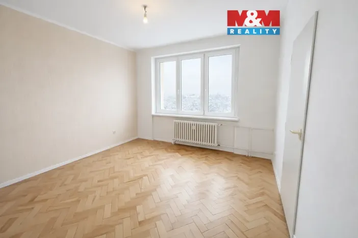 Prodej bytu 2+1, Karviná - Hranice, Čsl. armády, 58 m2