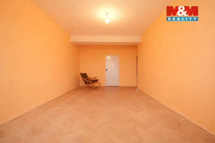 Prodej bytu 2+1, Karviná - Hranice, Čsl. armády, 58 m2