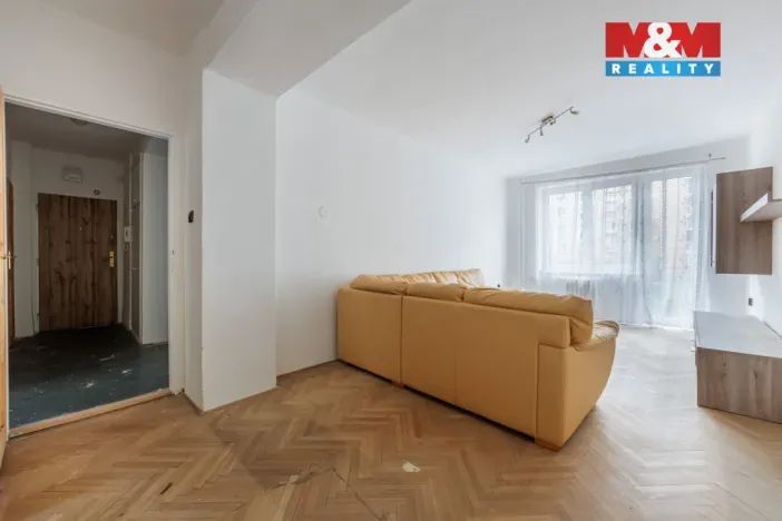 Prodej bytu 2+1, Bukovany, 51 m2