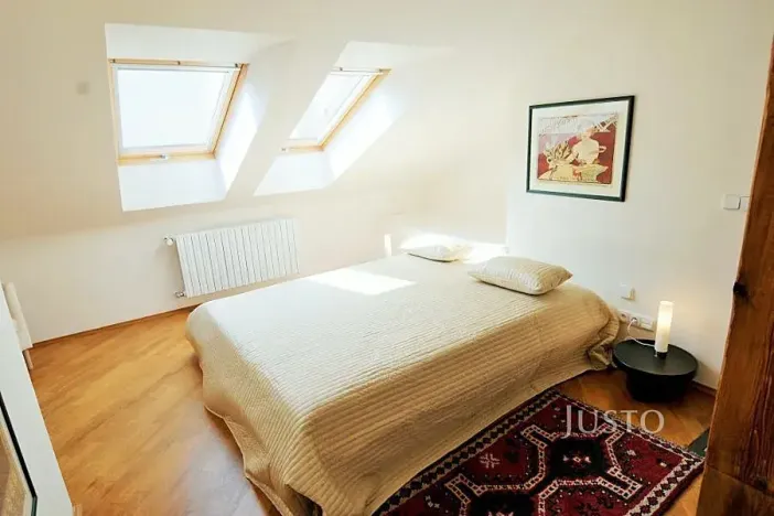 Pronájem bytu 3+1, Praha - Nové Město, Odborů, 108 m2