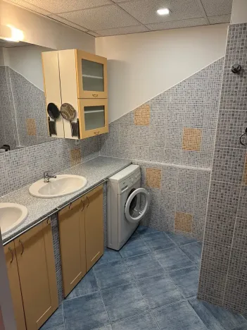 Prodej bytu 3+1, Teplice, Alejní, 73 m2