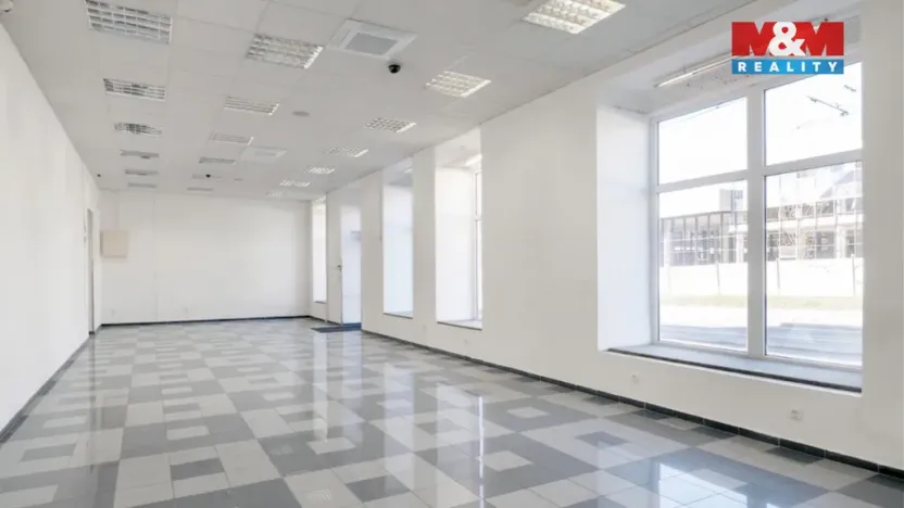 Prodej obchodního prostoru, Praha - Libeň, Sokolovská, 144 m2