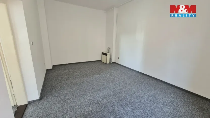 Pronájem bytu 2+1, Kladno, Váňova, 80 m2
