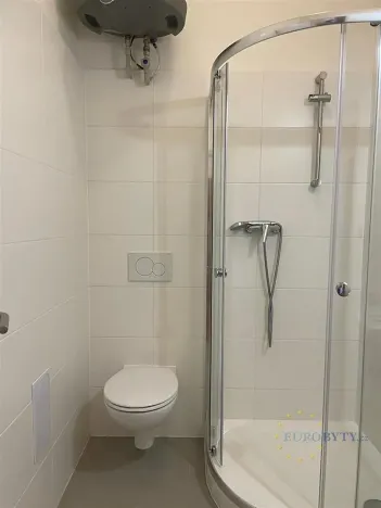 Pronájem bytu 2+kk, Praha - Nusle, Slavojova, 37 m2