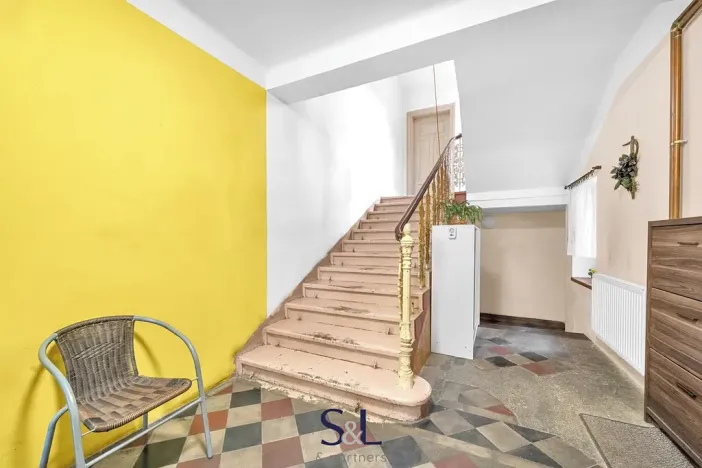 Prodej rodinného domu, Mimoň, nám. 1. máje, 256 m2