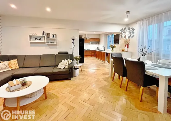 Prodej bytu 3+kk, Hradec Králové, Okružní, 74 m2