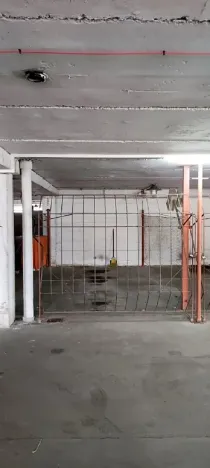 Prodej garážového stání, Praha - Střížkov, Lovosická, 18 m2