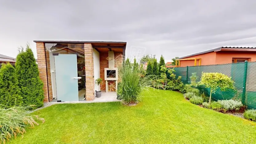 Prodej rodinného domu, Postřižín, 106 m2