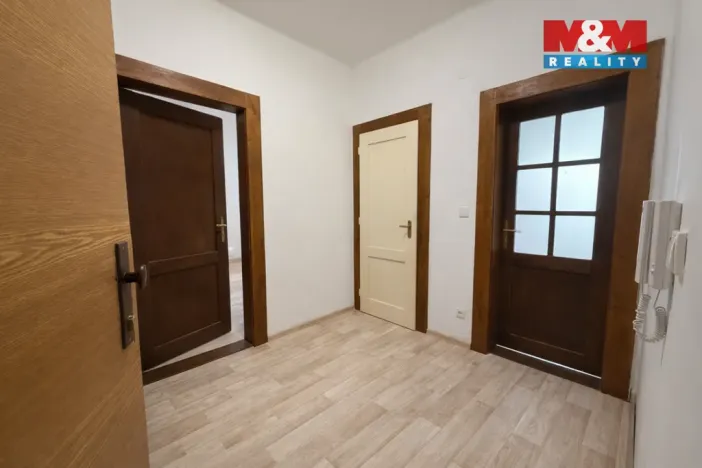 Pronájem bytu 1+kk, Louny, Palackého, 36 m2