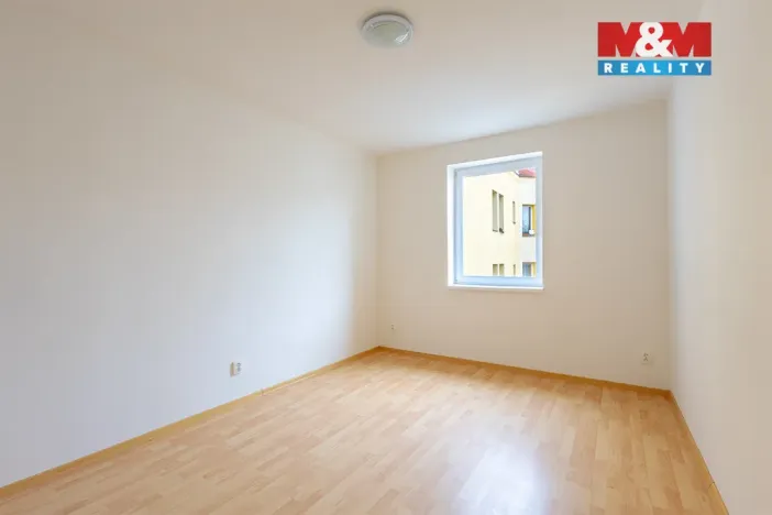 Pronájem bytu 2+kk, Nový Bor, Mařákova, 48 m2
