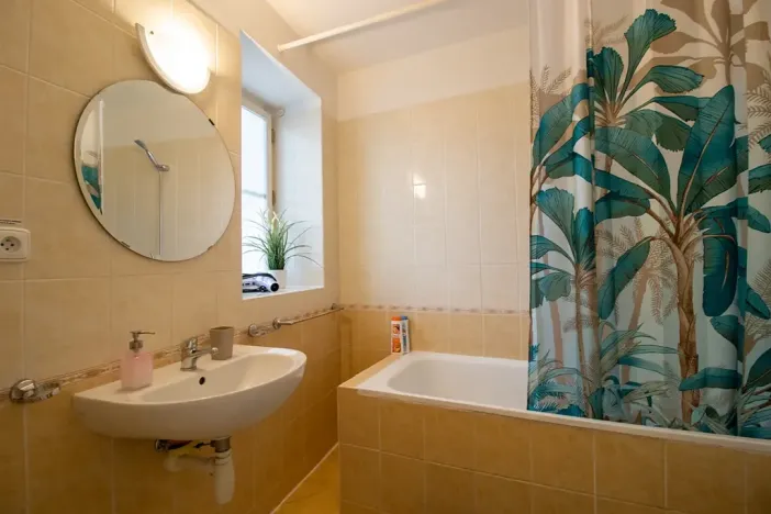 Pronájem bytu 2+1, Praha - Žižkov, Víta Nejedlého, 64 m2