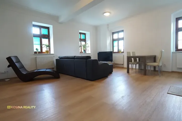 Pronájem bytu 2+kk, Ostrov, Hroznětínská, 55 m2