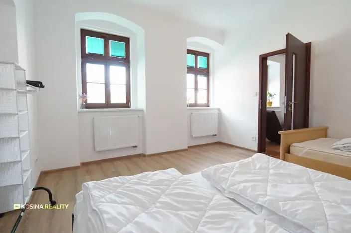Pronájem bytu 2+kk, Ostrov, Hroznětínská, 55 m2