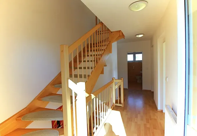 Prodej rodinného domu, Jenštejn, Cechovní, 145 m2