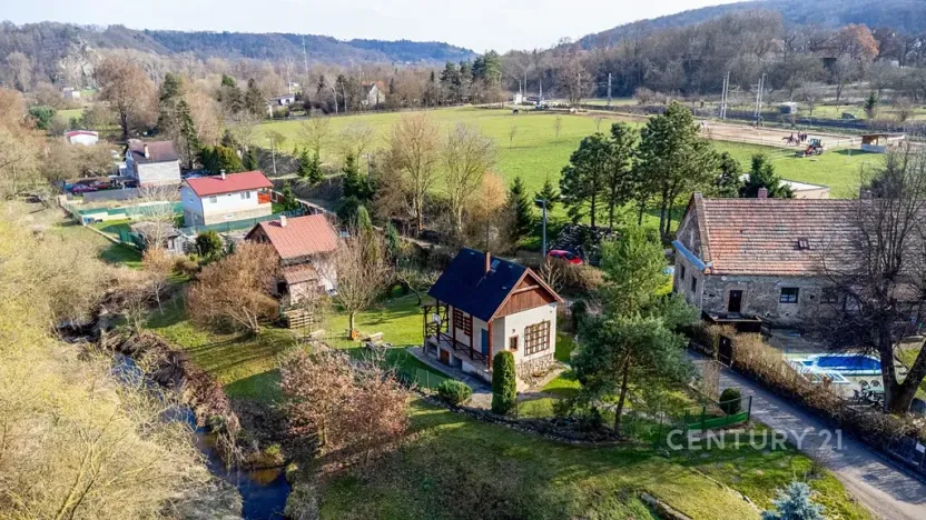 Prodej chaty, Dolany nad Vltavou, Ke Kocandě, 50 m2