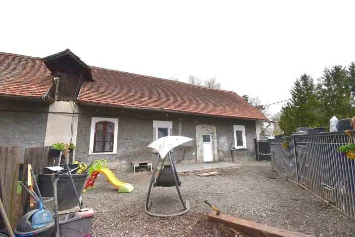 Prodej rodinného domu, Rožďalovice - Podlužany, 200 m2