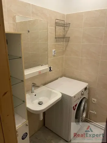 Pronájem bytu 1+1, Praha - Čakovice, Cukrovarská, 34 m2