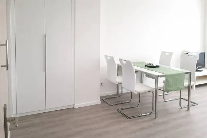 Pronájem bytu 2+kk, Praha - Žižkov, Pod lipami, 54 m2