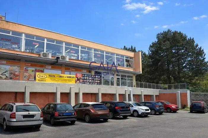 Prodej obchodního prostoru, Karlovy Vary, Truhlářská, 2475 m2