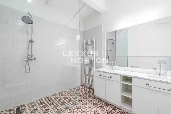 Pronájem bytu 6+kk a větší, Praha - Bubeneč, Mlýnská, 325 m2