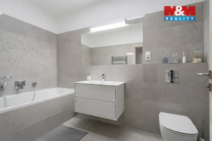 Prodej rodinného domu, Včelná, Jiřičkova, 145 m2