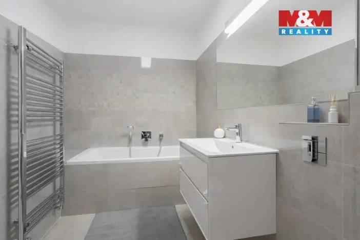 Prodej rodinného domu, Včelná, Jiřičkova, 145 m2