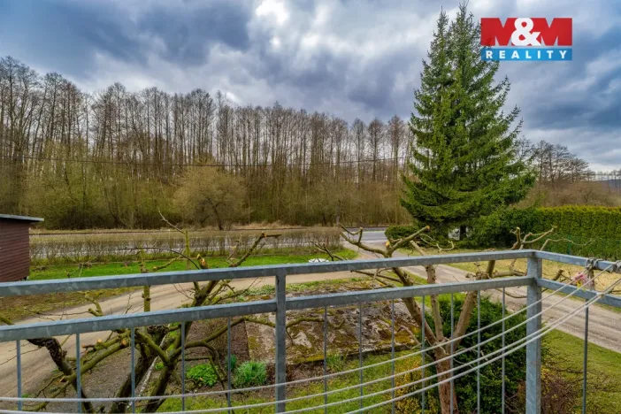 Prodej bytu 3+1, Karlovice - Sedmihorky, 65 m2